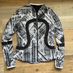 Reversible Lululemon jacket